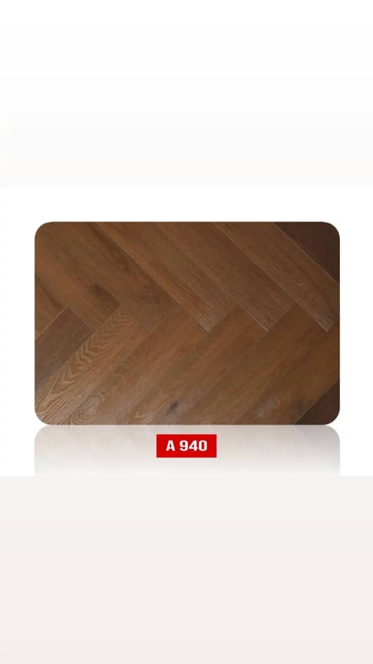 پارکت بدون رنگ