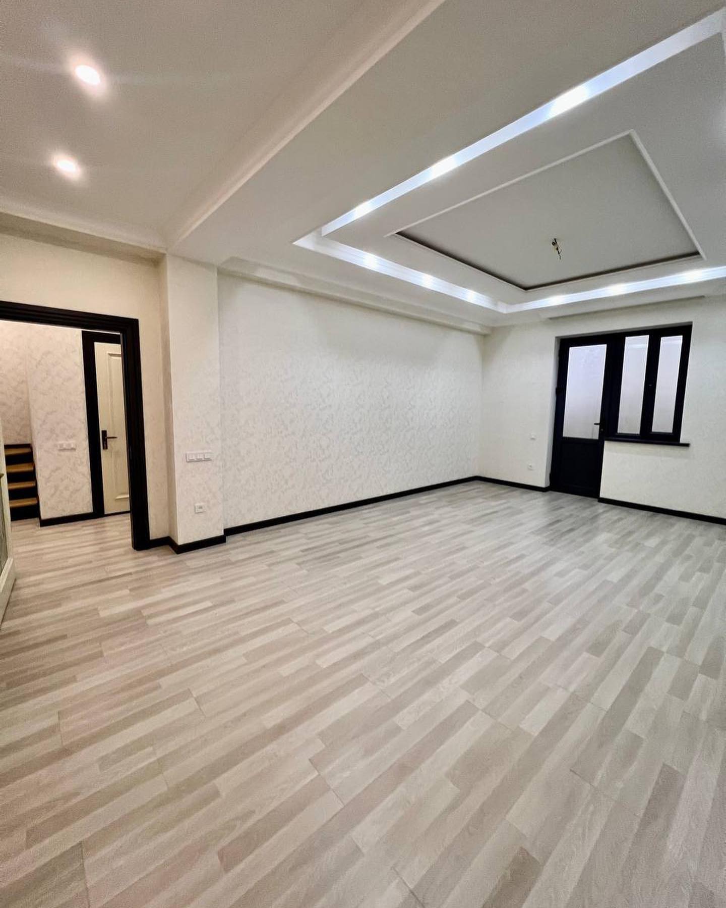 کفپوش تخفیفات ویژه مرداد ۱۴۰۴